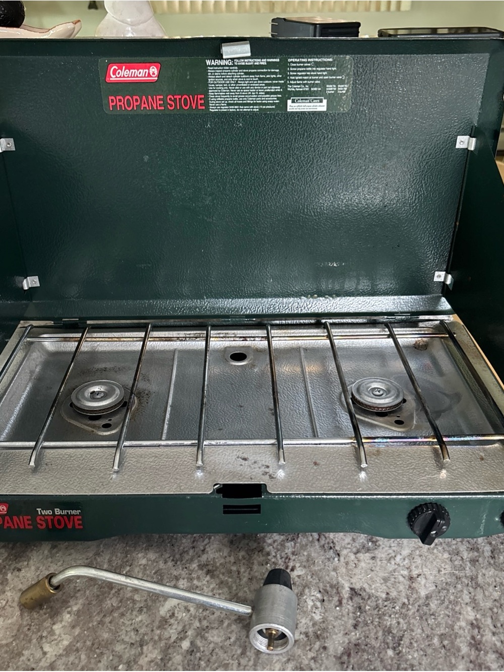 COLEMAN Two Burner Propane Stove Model 5430B700 -21 Inch- Camping, Picnics, EUC